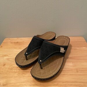 Chic Black and Tan Sandals